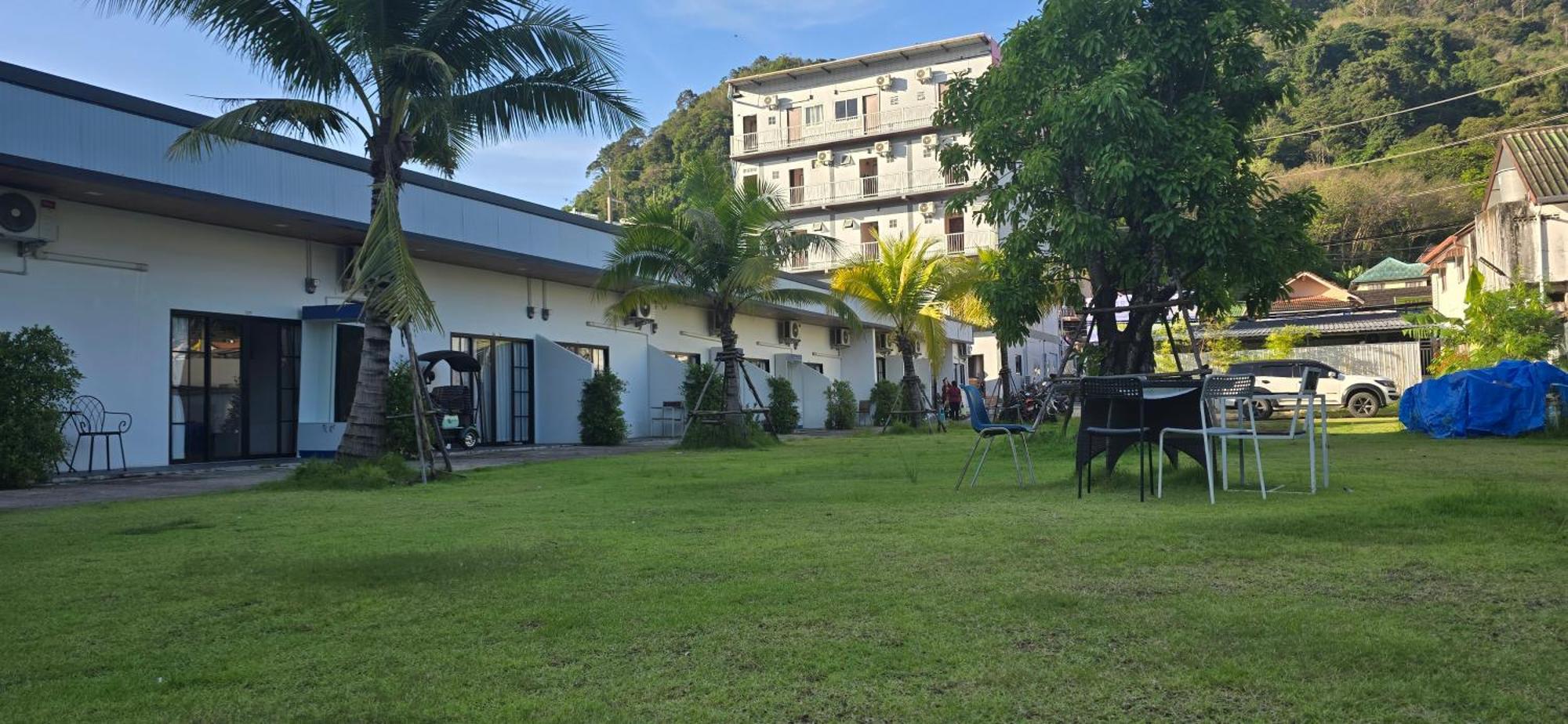 Taxim Residence Boutique Hotel Patong Extérieur photo